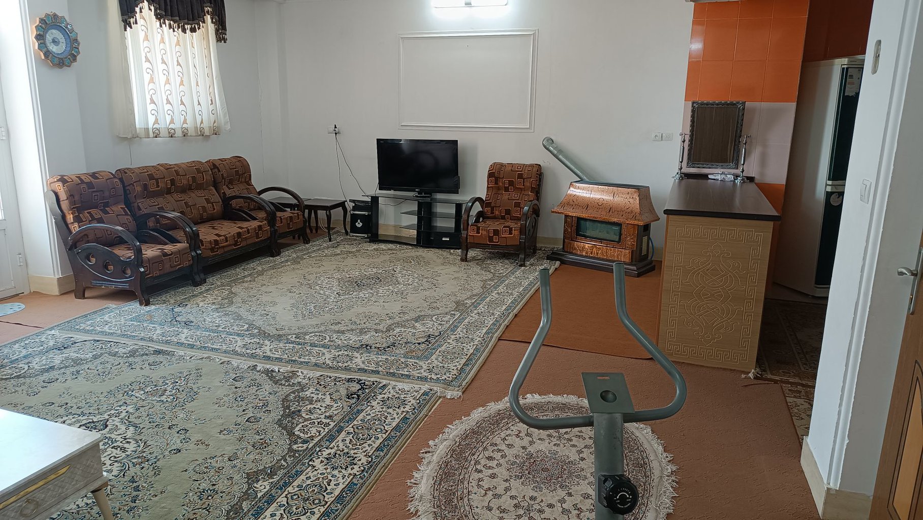 آپارتمان دوخوابه احمدی 5