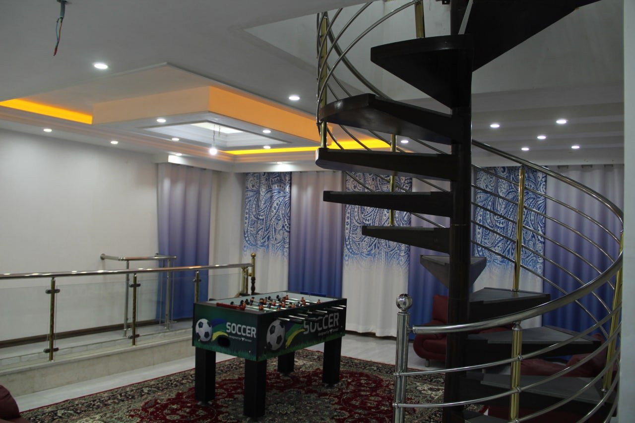 ویلا سه خوابه باغ سفیر