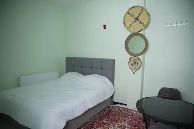 هاستل میر عماد - واحد دوتخته دبل 1