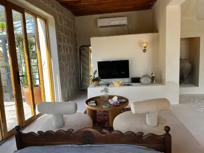 اقامتگاه سنتی دوخوابه خونه سنگ