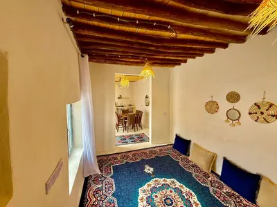 بومگردی سه خوابه استخردار ثمر هاوس