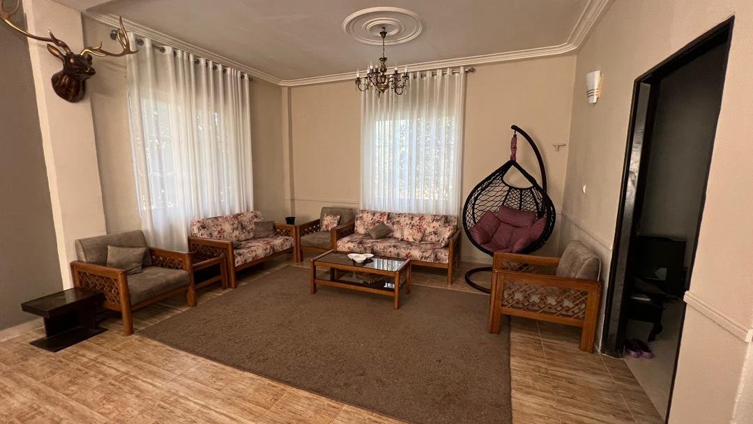 سه خوابه پیچک سفید