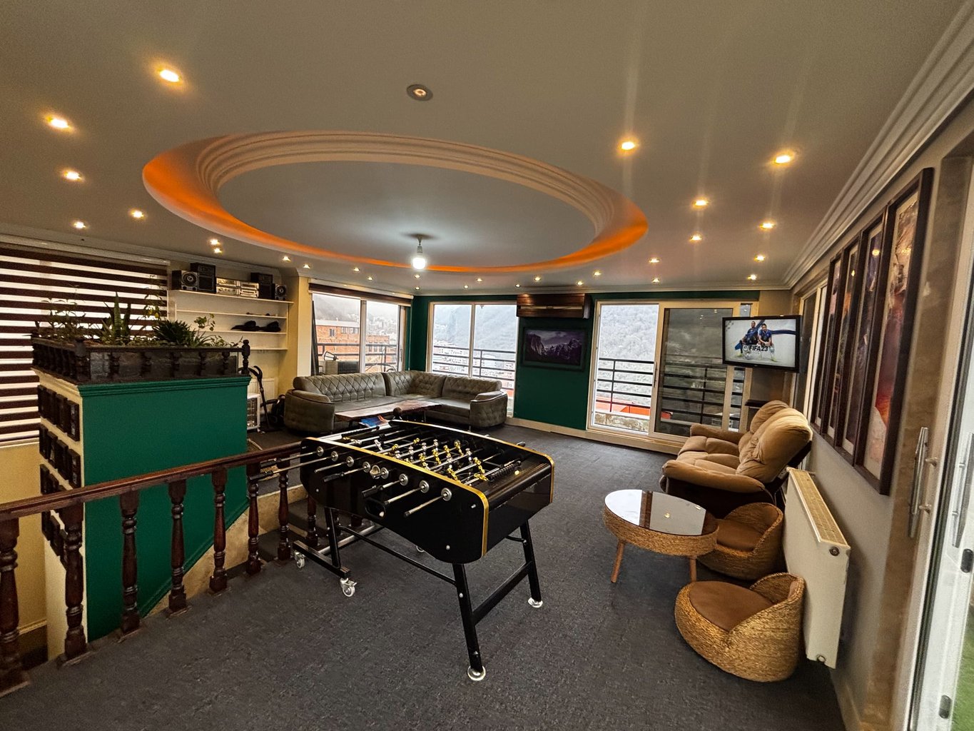 دوخوابه تاج زیارت