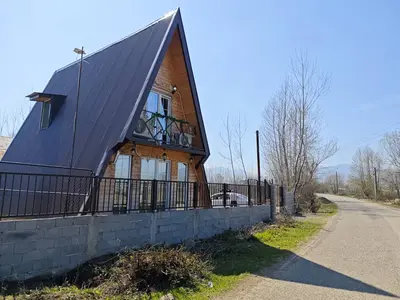 کلبه دوخوابه سوئیسی امید