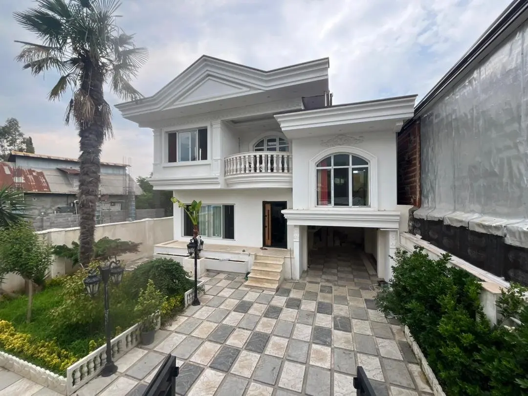 ویلا سه خوابه استخردار آبگرم نگین خزر