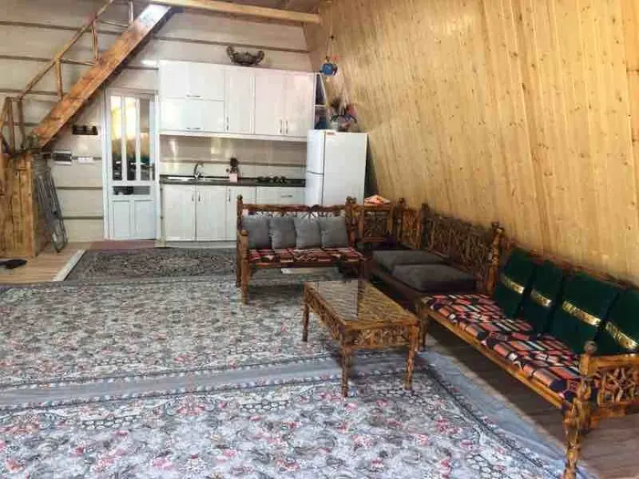 کلبه دوخوابه استخردار آبگرم کاج سبز