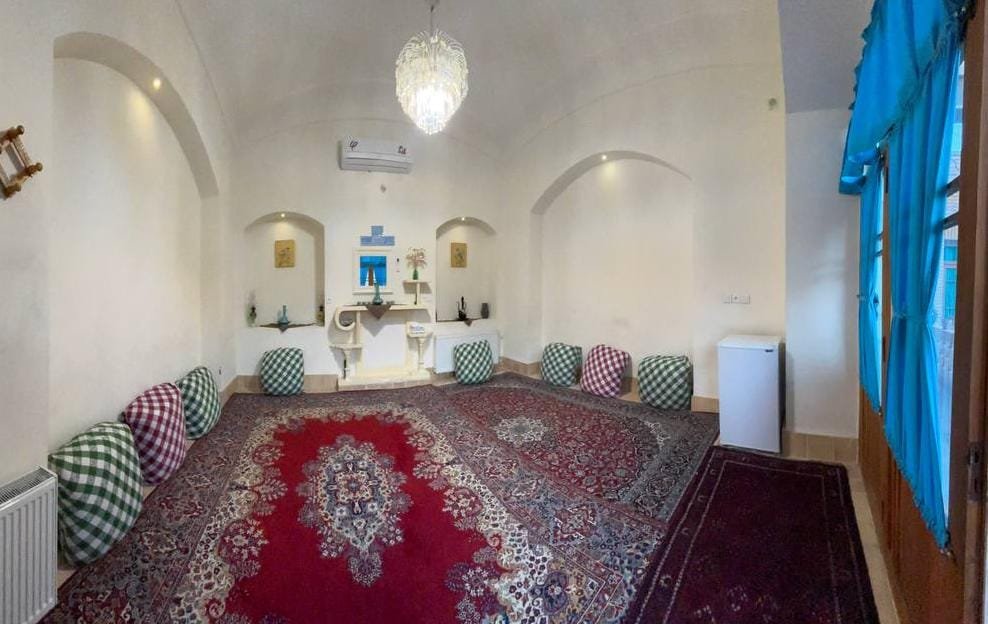 سرای آقا محمد - واحد بهارنارنج