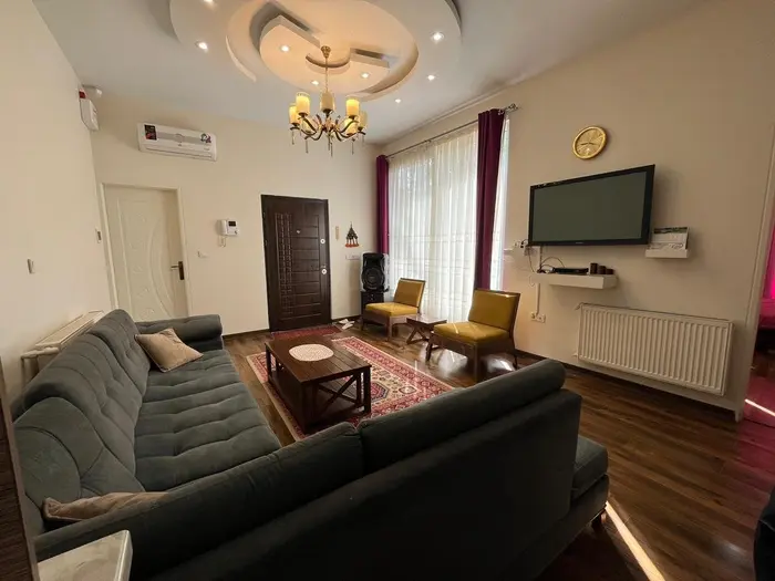 ویلا باغ ویلا استخر دار رودهن گلاهک