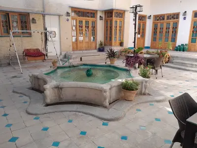 اقامتگاه سنتی سلطانی - واحد عتیق