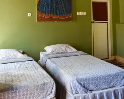 بومگردی قاجار - واحد ایران دخت