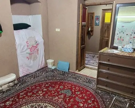 بوم گردی عمه خورشید - واحد پیروز