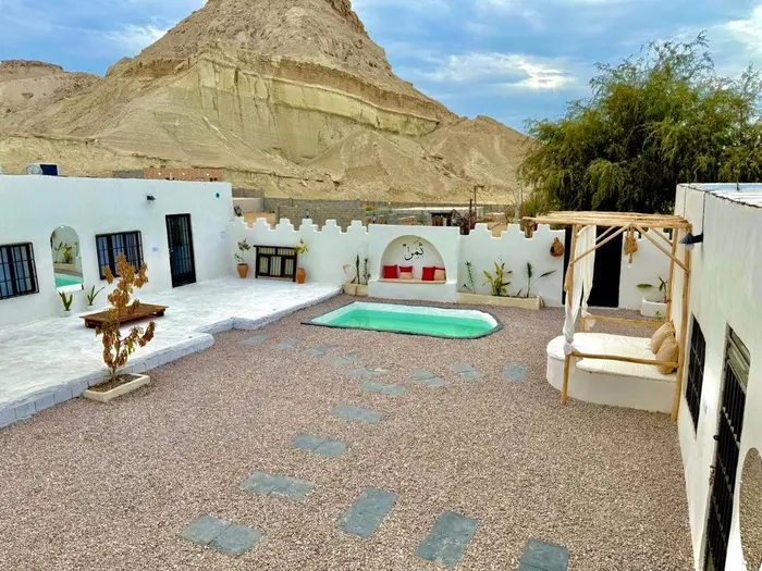 بوم گردی سه خوابه استخردار ثمر هاوس