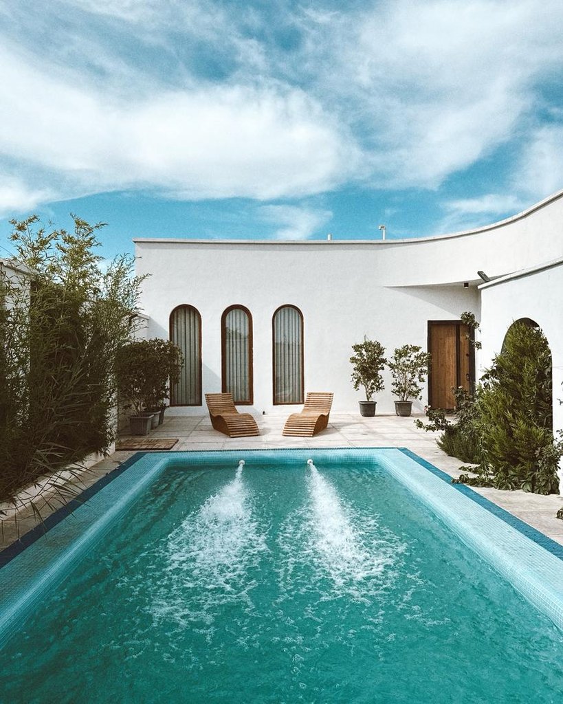 ویلا یک خوابه استخردار آبگرم لحظه