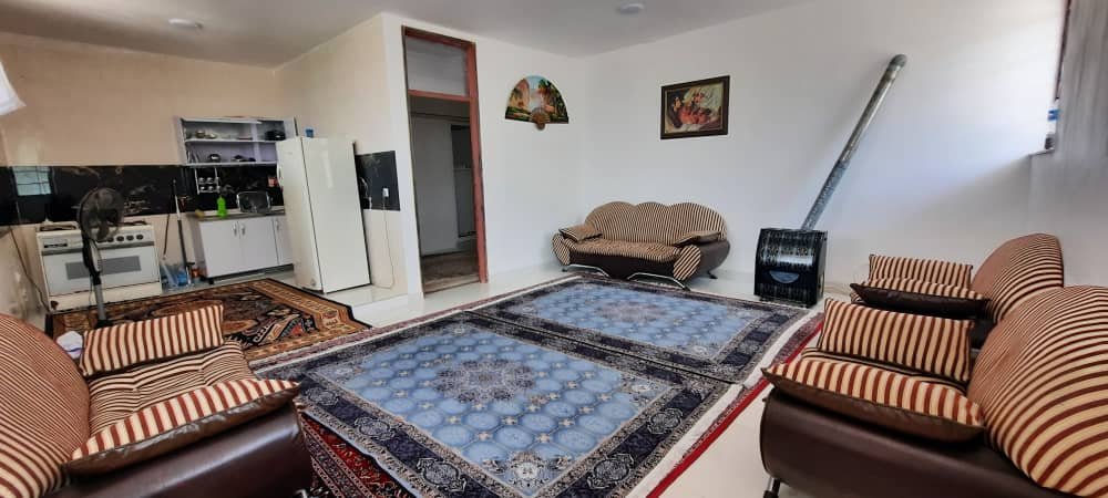 ویلا یک خوابه چشمه سرنجه واحد همکف -   