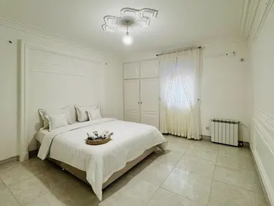 اقامتگاه سنتی اُمرو - خانه بَرچ