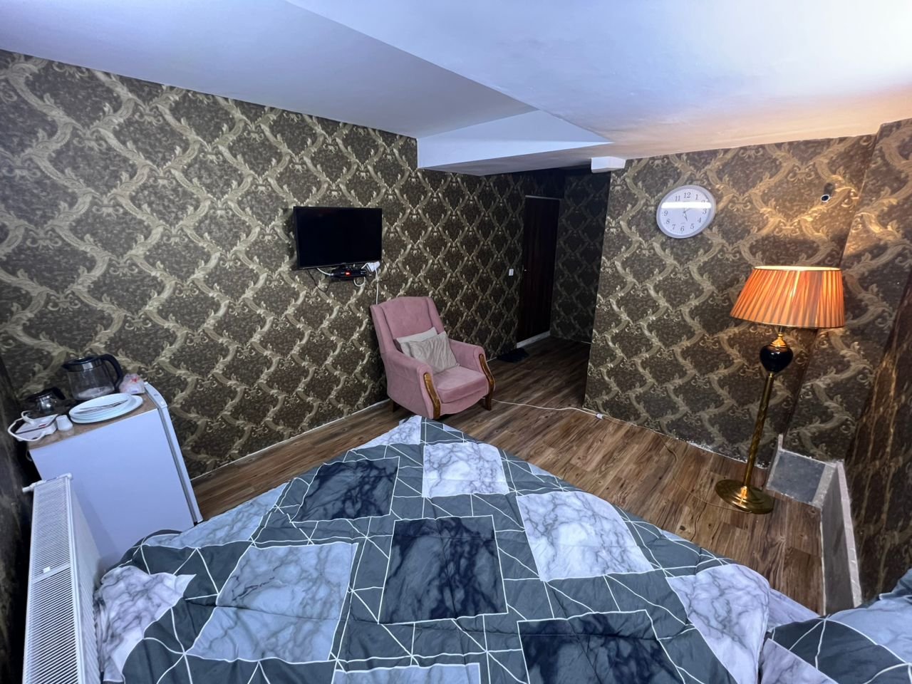 فلت سلیمی واحد ۱۱ ـ فردوس