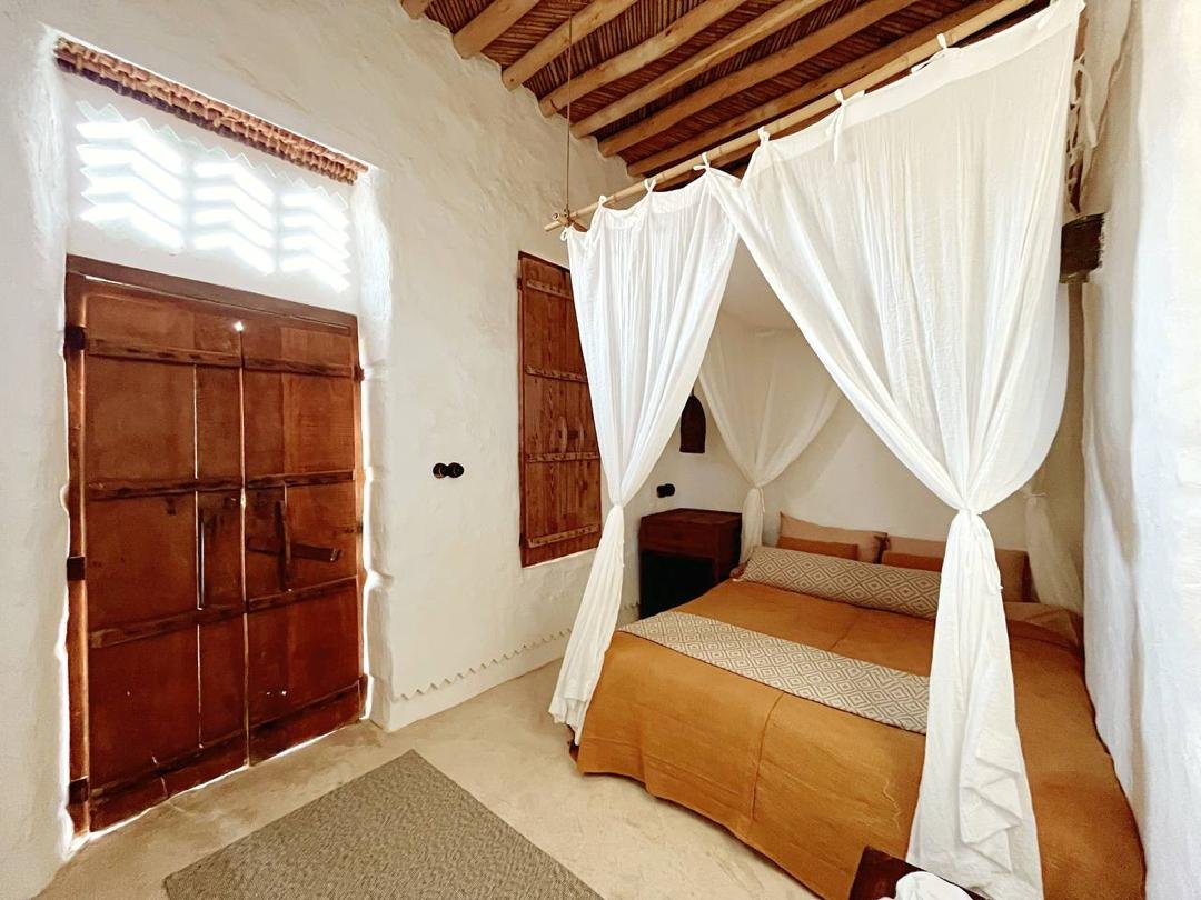 سَربون - واحد تابوک لافت