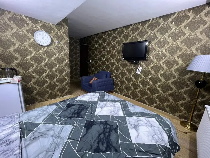 سوئیت فلت سلیمی واحد ۱۰ ـ فردوس