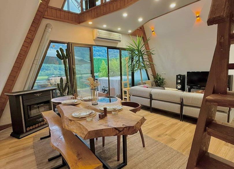 دوخوابه جکوزی دار جنگلی اوپه