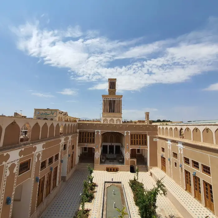 اقامتگاه سنتی عمارت مالمیر - واحد پروین