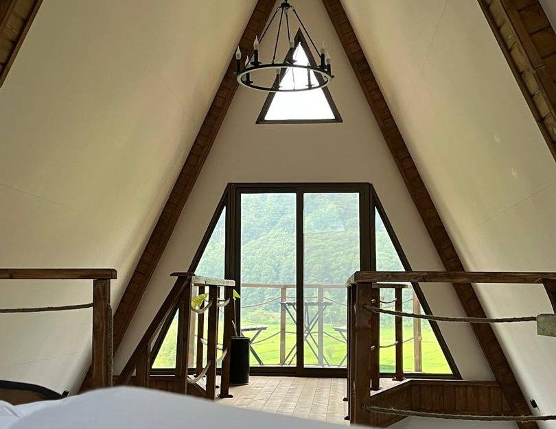 دوخوابه جکوزی دار جنگلی اوپه