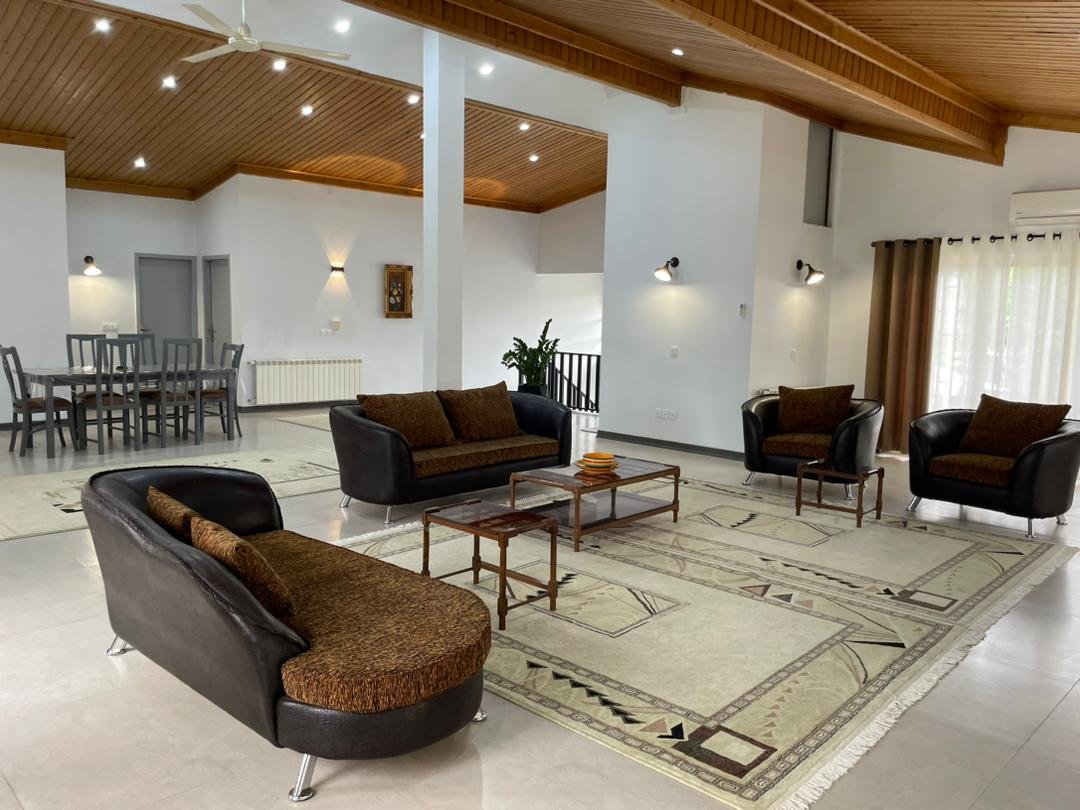 چهارخوابه‌ ساحلی لبخند