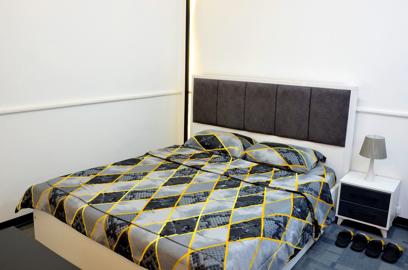 فلت ستارخان - واحد 11