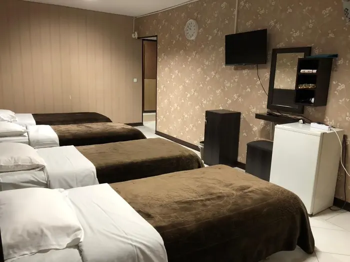 مجتمع اقامتگاهی جلفا - واحد چهارتخته 305