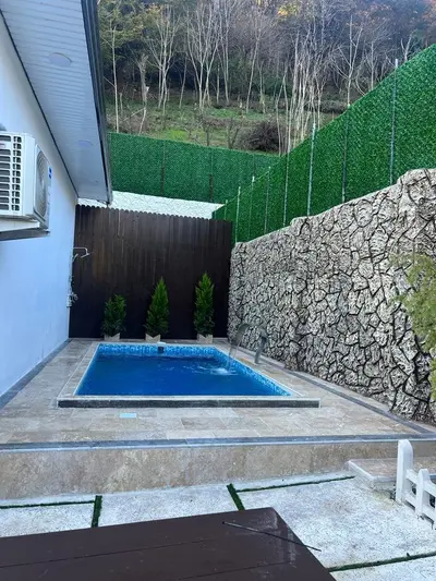 کلبه دوخوابه استخردار آبگرم درنیکا 2