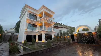 ویلا سه خوابه تریپلکس استخردار آبگرم آنا