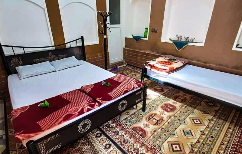 بوم گردی حافظ - واحد سه تخته 1