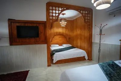 بومگردی میرزا - واحد چهارتخته