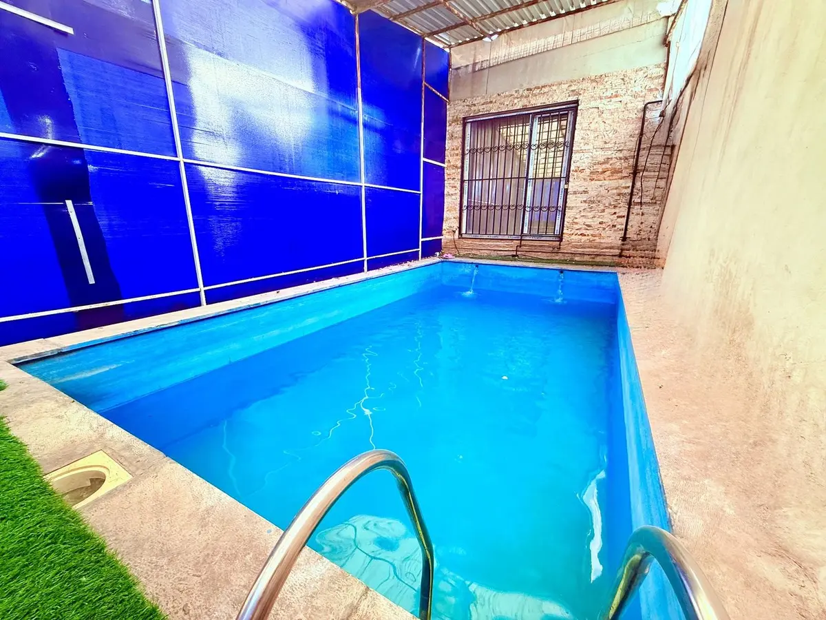 ویلا دوخوابه استخرآبگرم مازیار - استخر