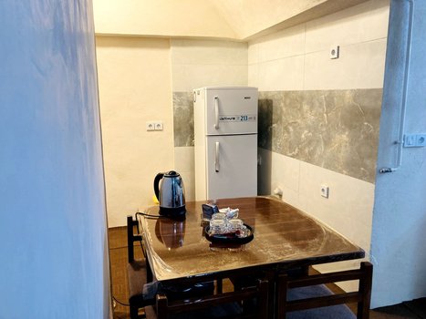 سوئیت فلت مهری خانم واحد تی تی