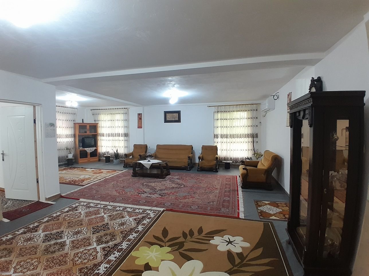 ویلا دوخوابه جنگلی پونل 1