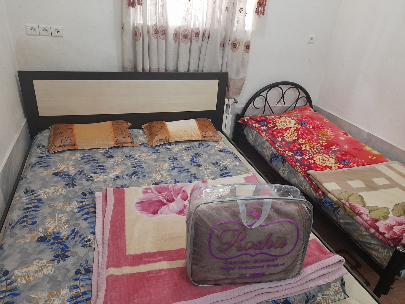 سوئیت دوخوابه گلبند
