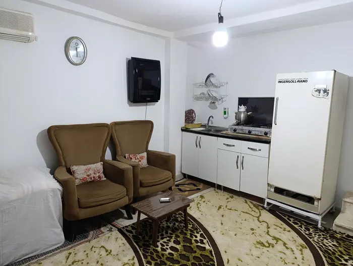 سوئیت فلت شقایق 3