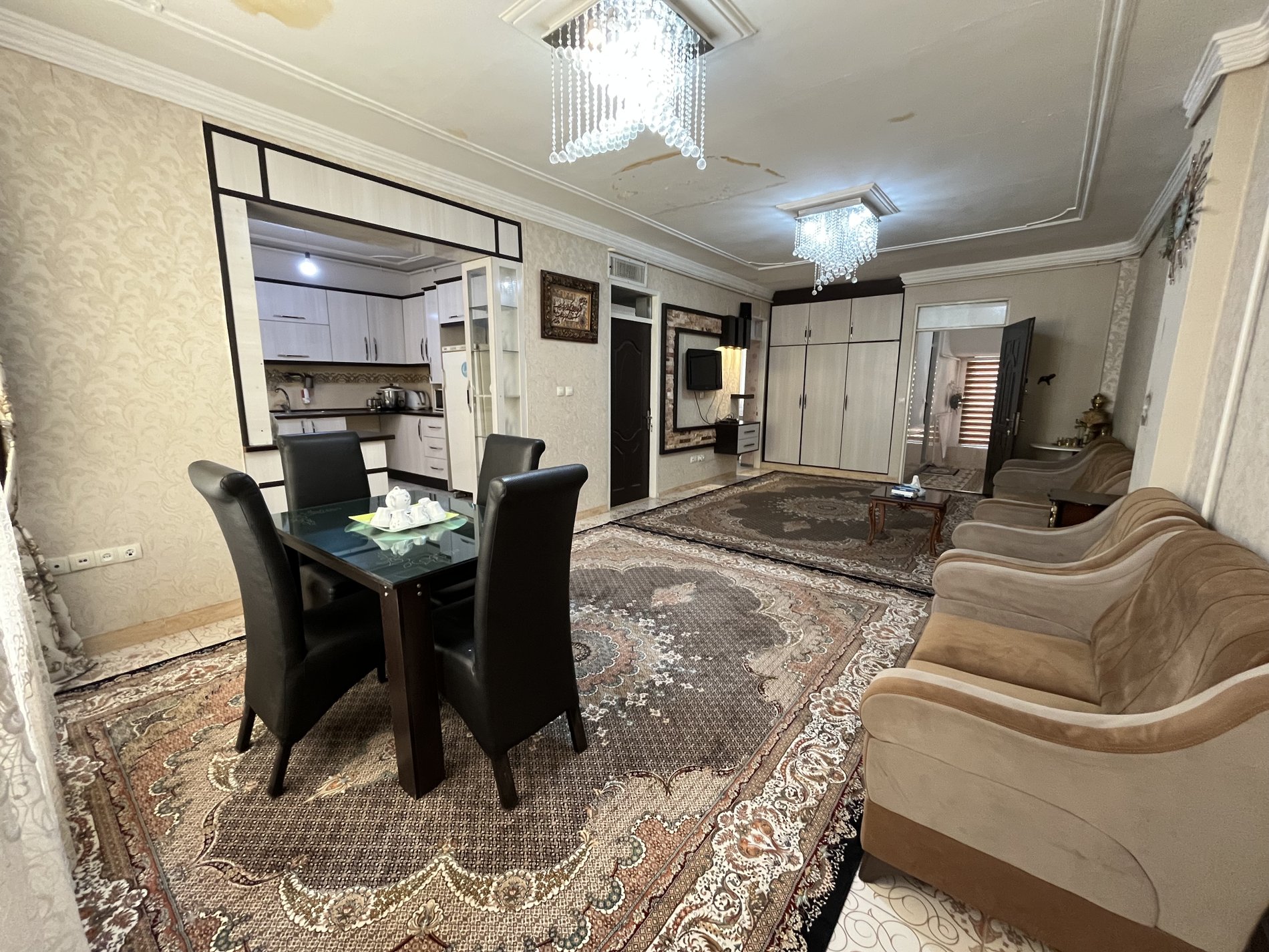 یک خوابه طاها 18