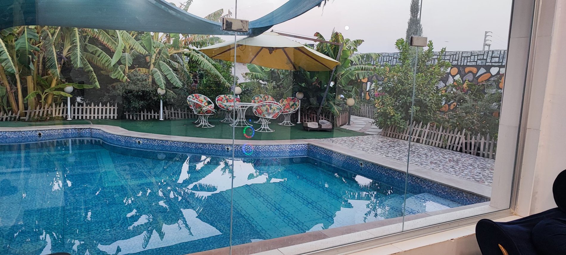 دوخوابه استخردار آرام