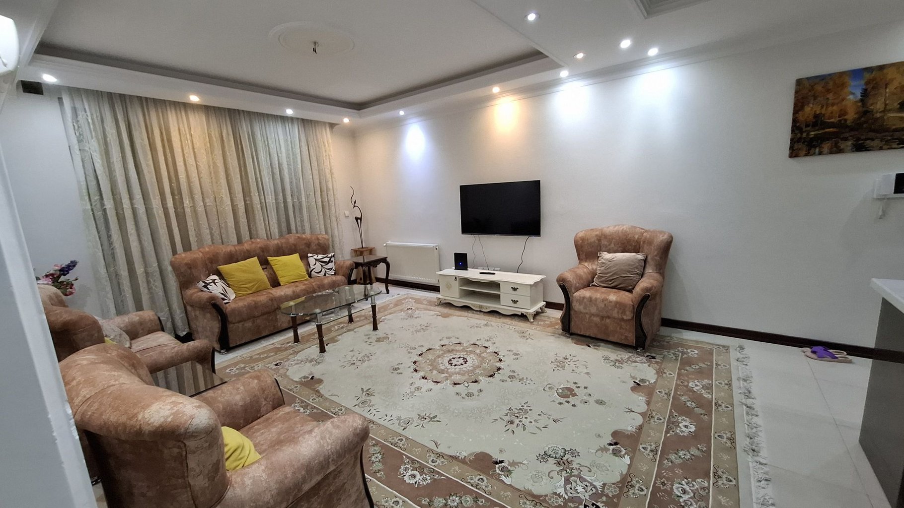 آپارتمان دوخوابه سروآزاد 5 چیتگر