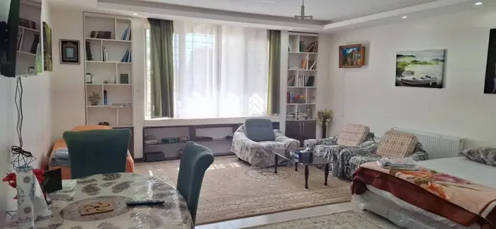 سوئیت فلت زنبق واحد 5