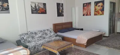 سوئیت فلت گل زنبق ۳