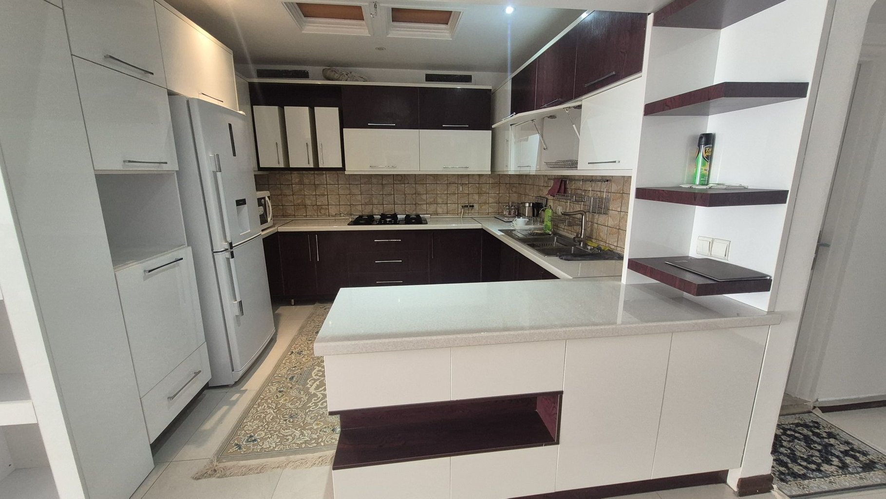 آپارتمان دوخوابه سروآزاد ۳