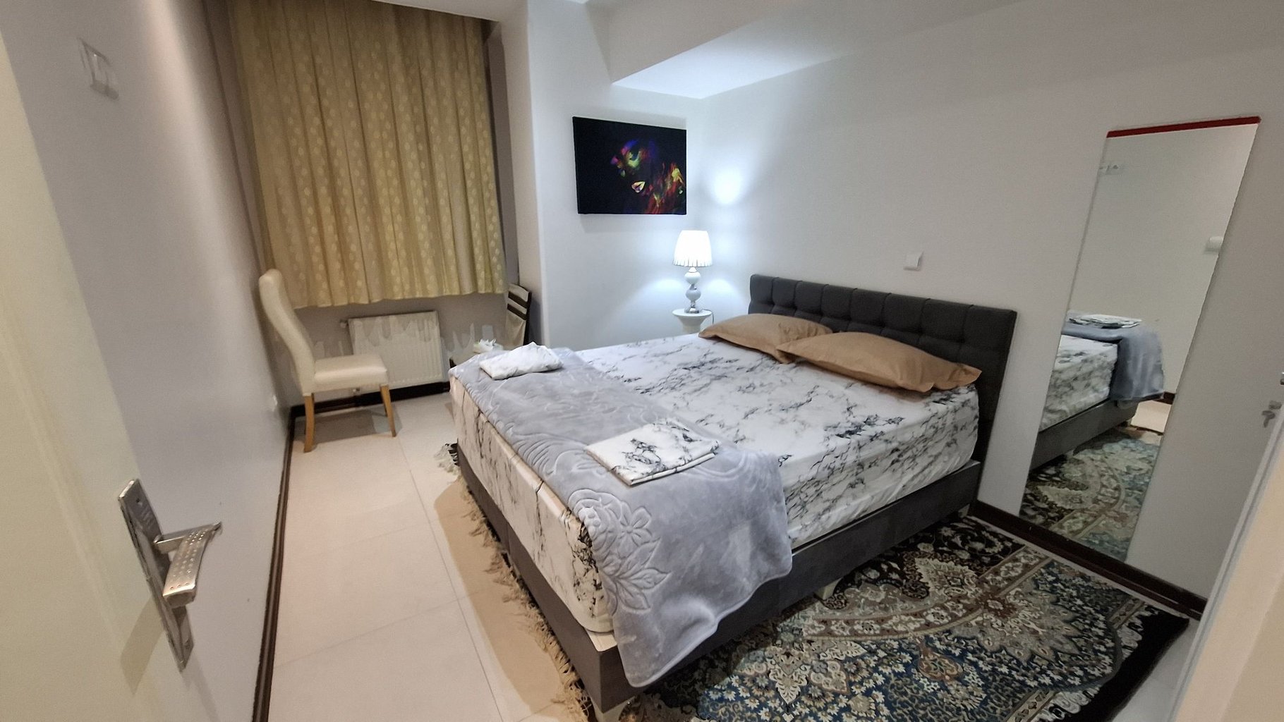 آپارتمان دوخوابه سروآزاد 5 چیتگر