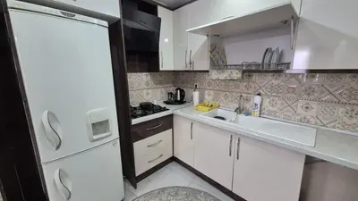 سوئیت فلت زنبق واحد 5