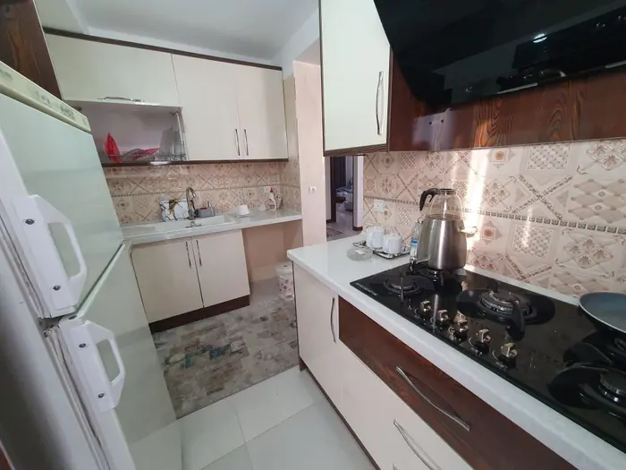 سوئیت یک خوابه گل زنبق - واحد 2