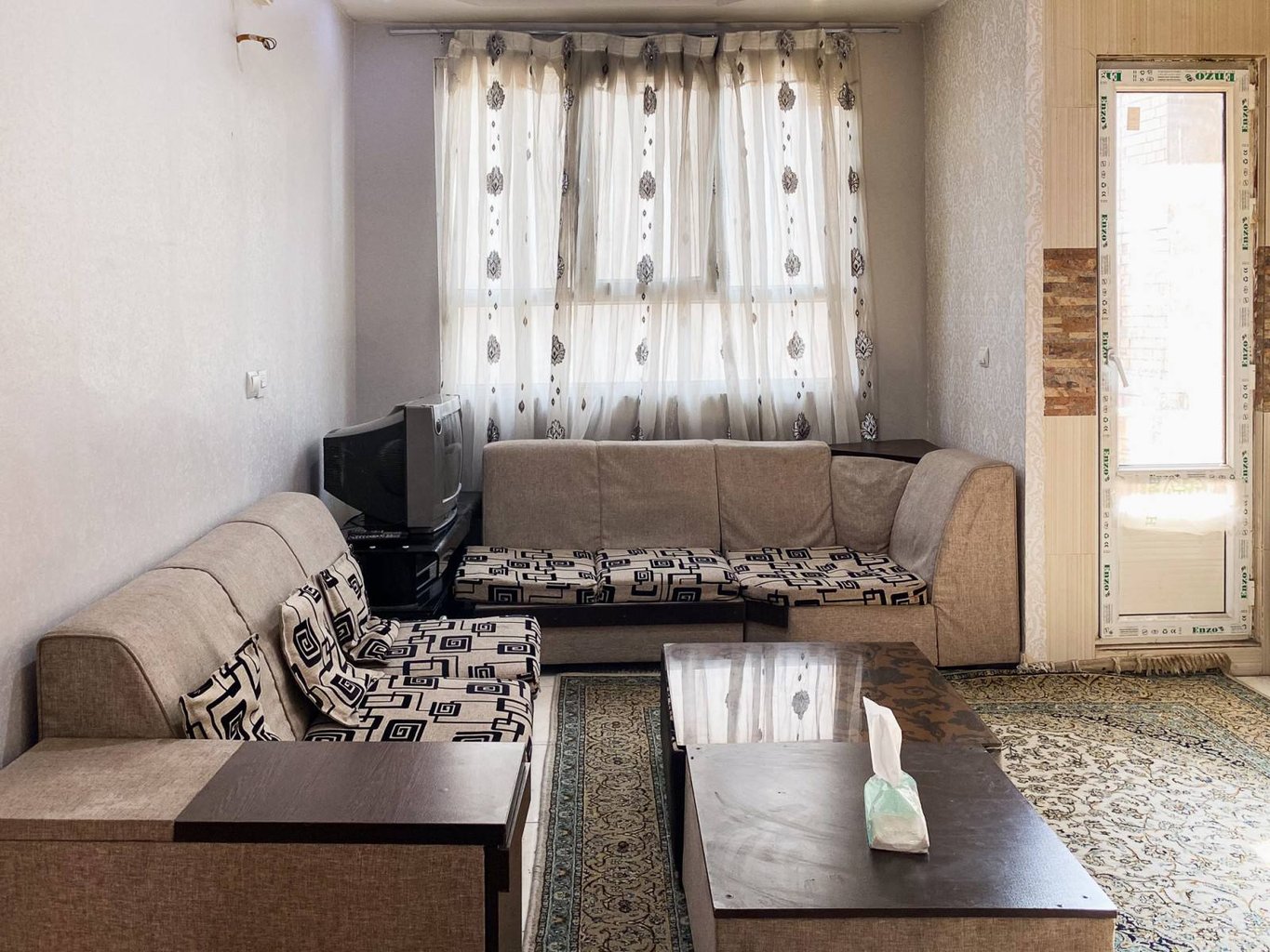 آپارتمان یک خوابه ساعدی