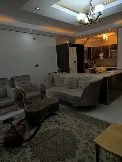 آپارتمان دوخوابه راسک