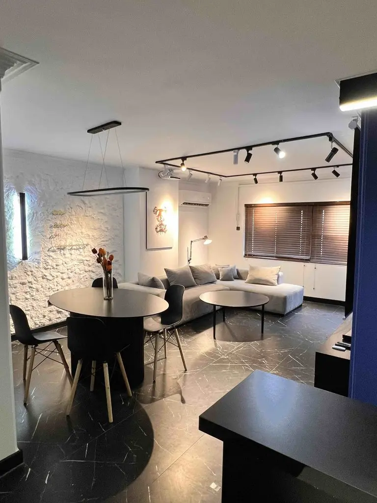 آپارتمان یک خوابه آذر 7 - انتخاب عنوان تصویر