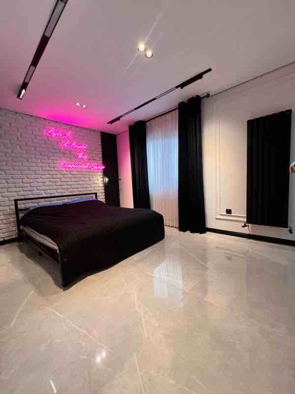 آپارتمان یک خوابه آذر ٣